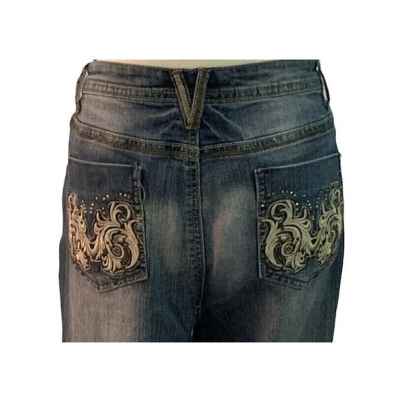 Magnet Jeans Womens Capri Jeans Size 16 Back Pockets Bling - Picture 9 of 11